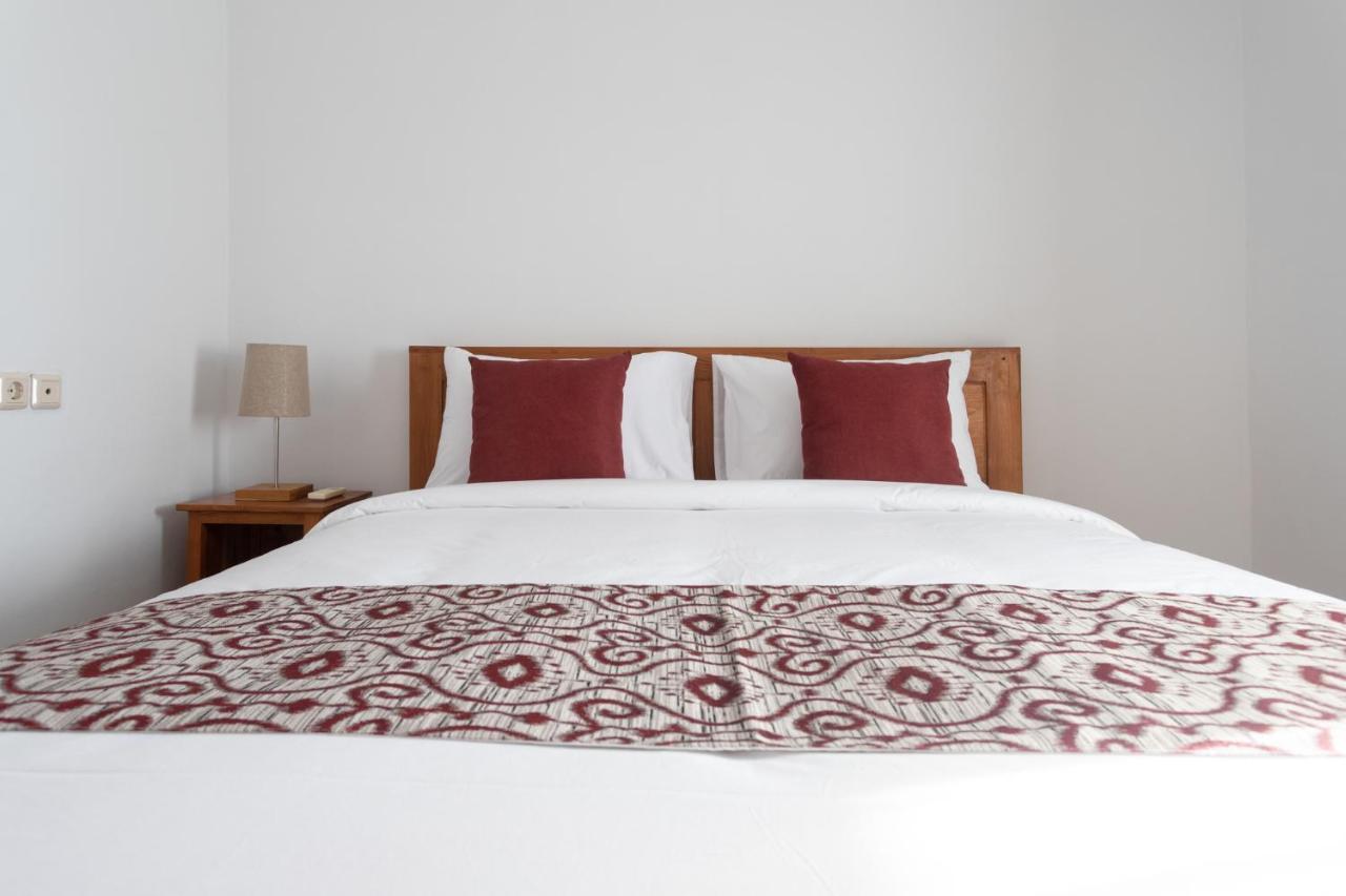 Cempaka Mas Guest House Canggu Экстерьер фото