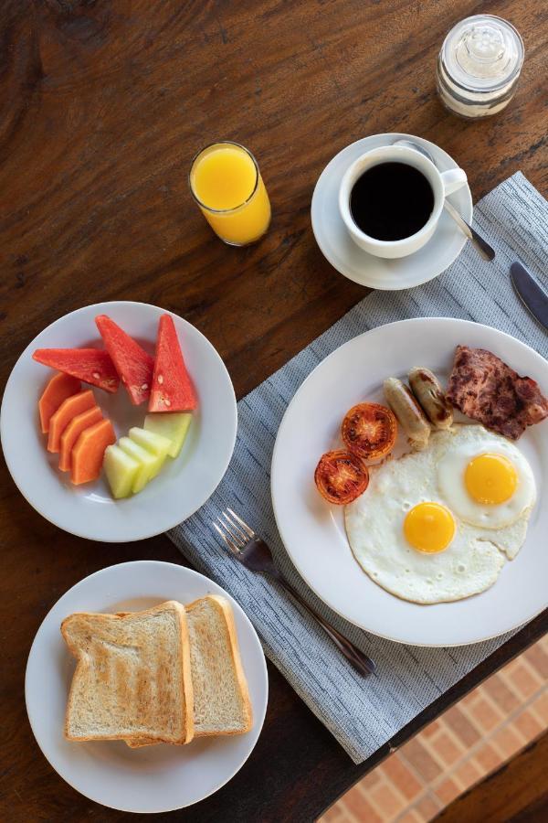 Cempaka Mas Guest House Canggu Экстерьер фото